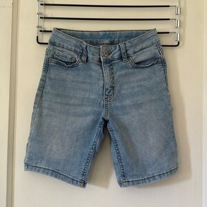 THEREABOUTS Girls 8 Denim Shorts Light Wash